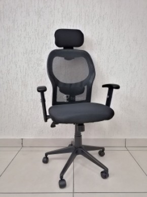 Кресло Barneo K-128 для персонала (черная ткань черная сетка) в Стрежевом - strezevoi.ok-mebel.com | фото