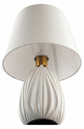 Настольная лампа декоративная Lumion Sona 8121/1T в Стрежевом - strezevoi.ok-mebel.com | фото 3